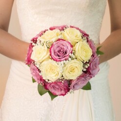 THE ONE BRIDAL BOUQUET 2